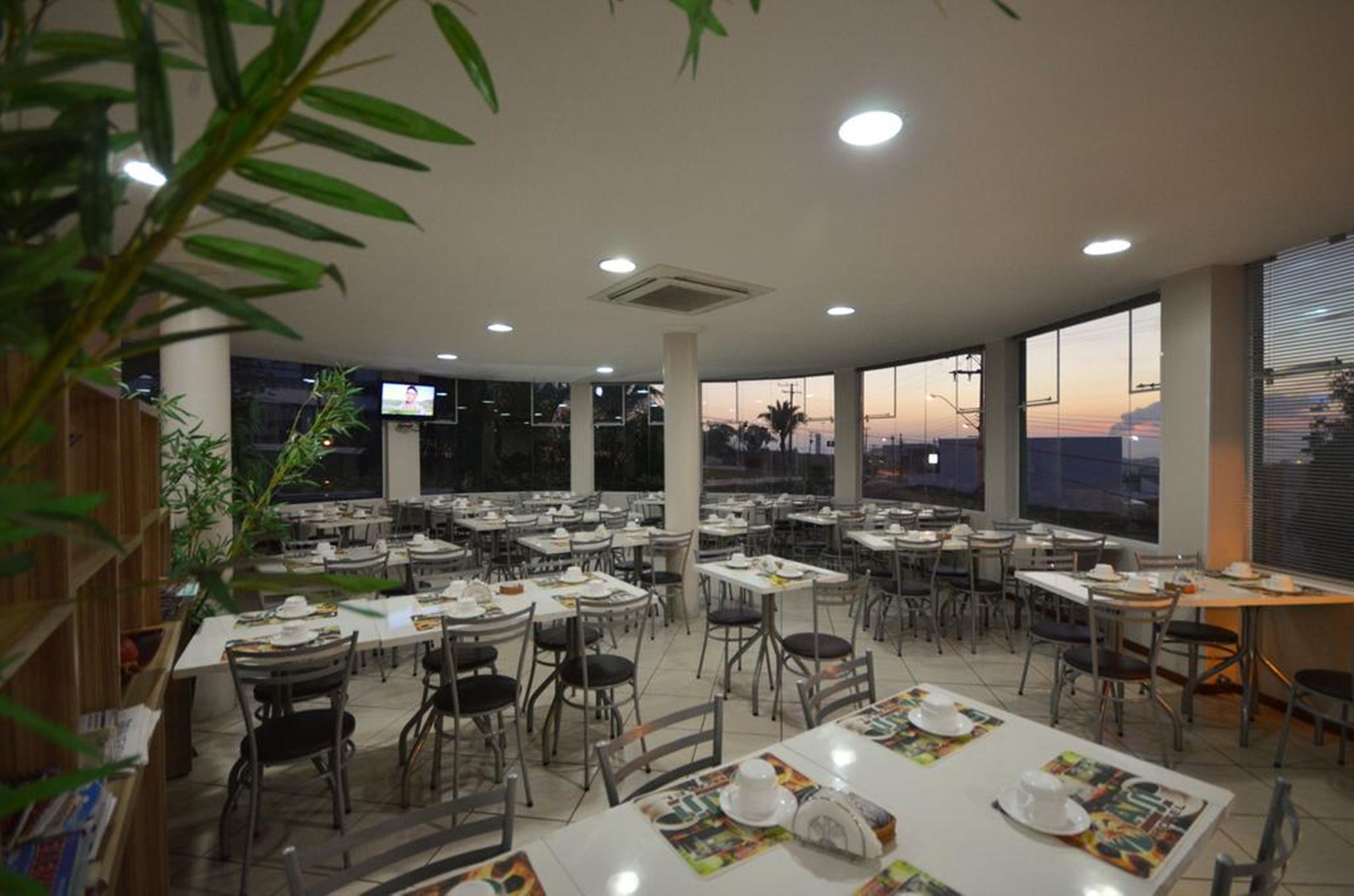 Hotel Alji Индаятуба Экстерьер фото