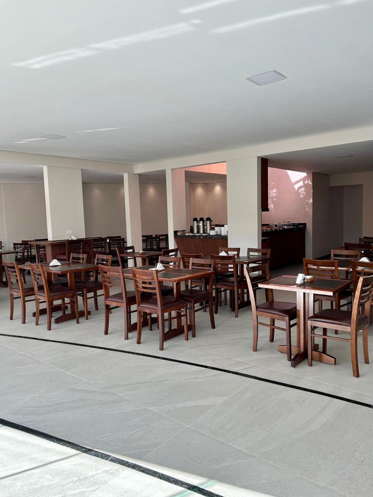 Hotel Alji Индаятуба Экстерьер фото